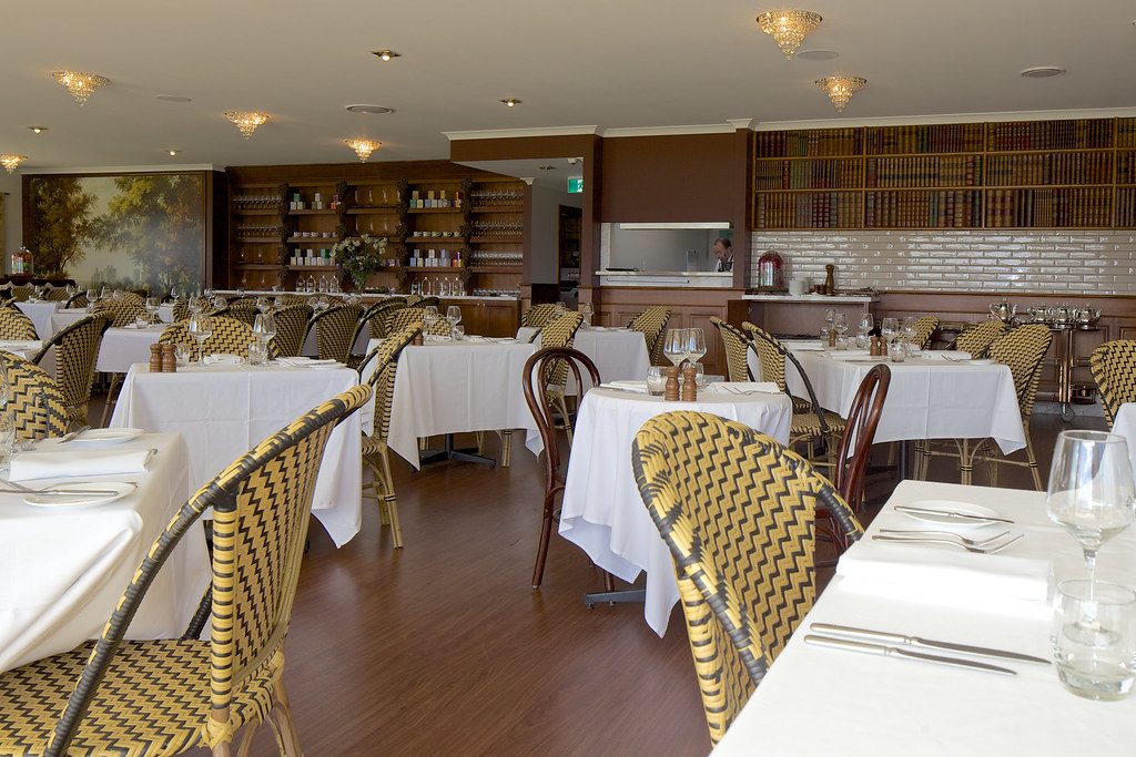 Salle d'un restaurant